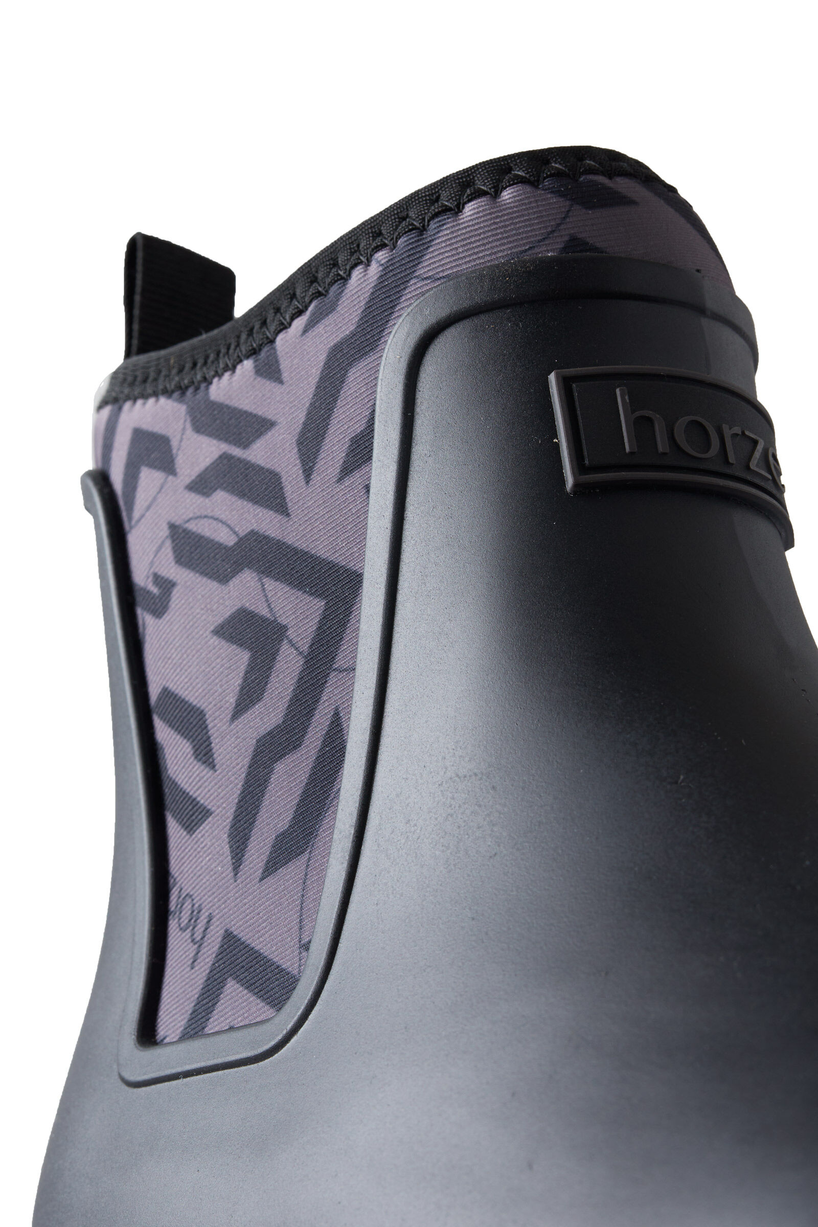 Sakroots mano ankle outlet rain boots