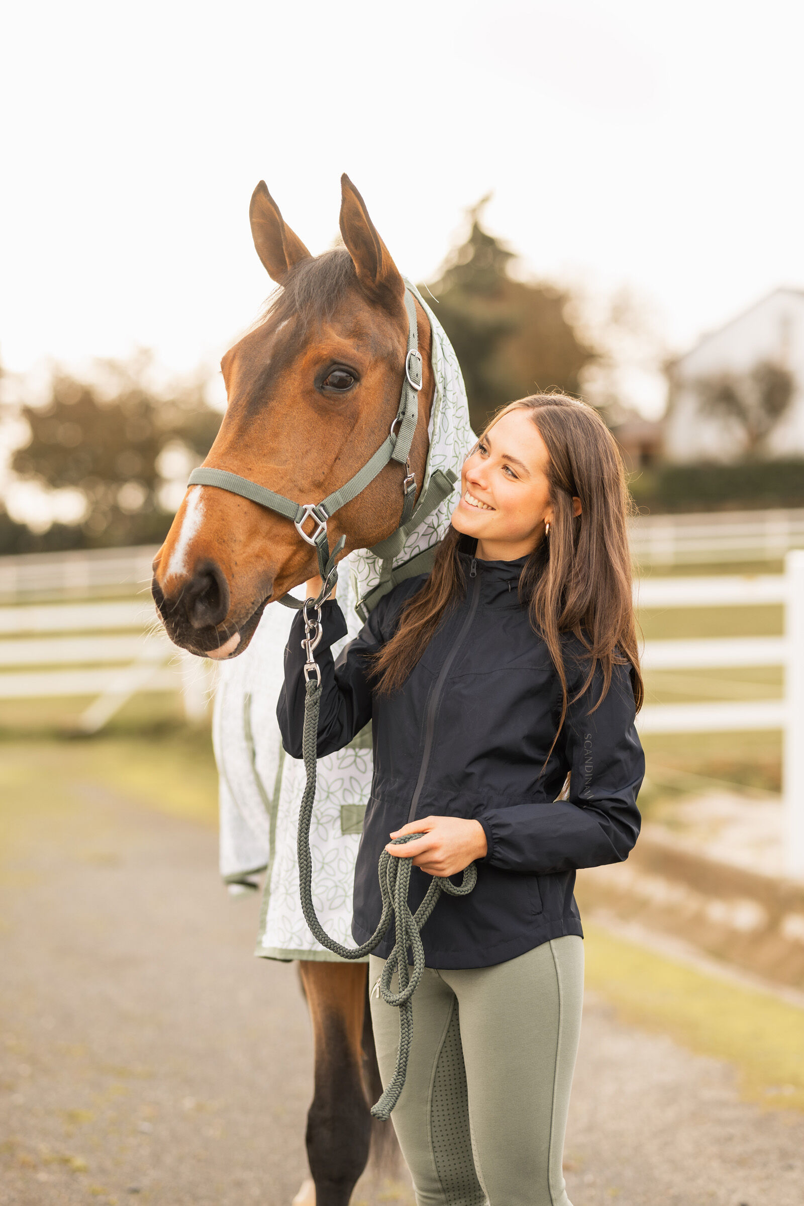 Buy Horze Fiora Women s Lightweight Waterproof Riding Jacket horze.eu