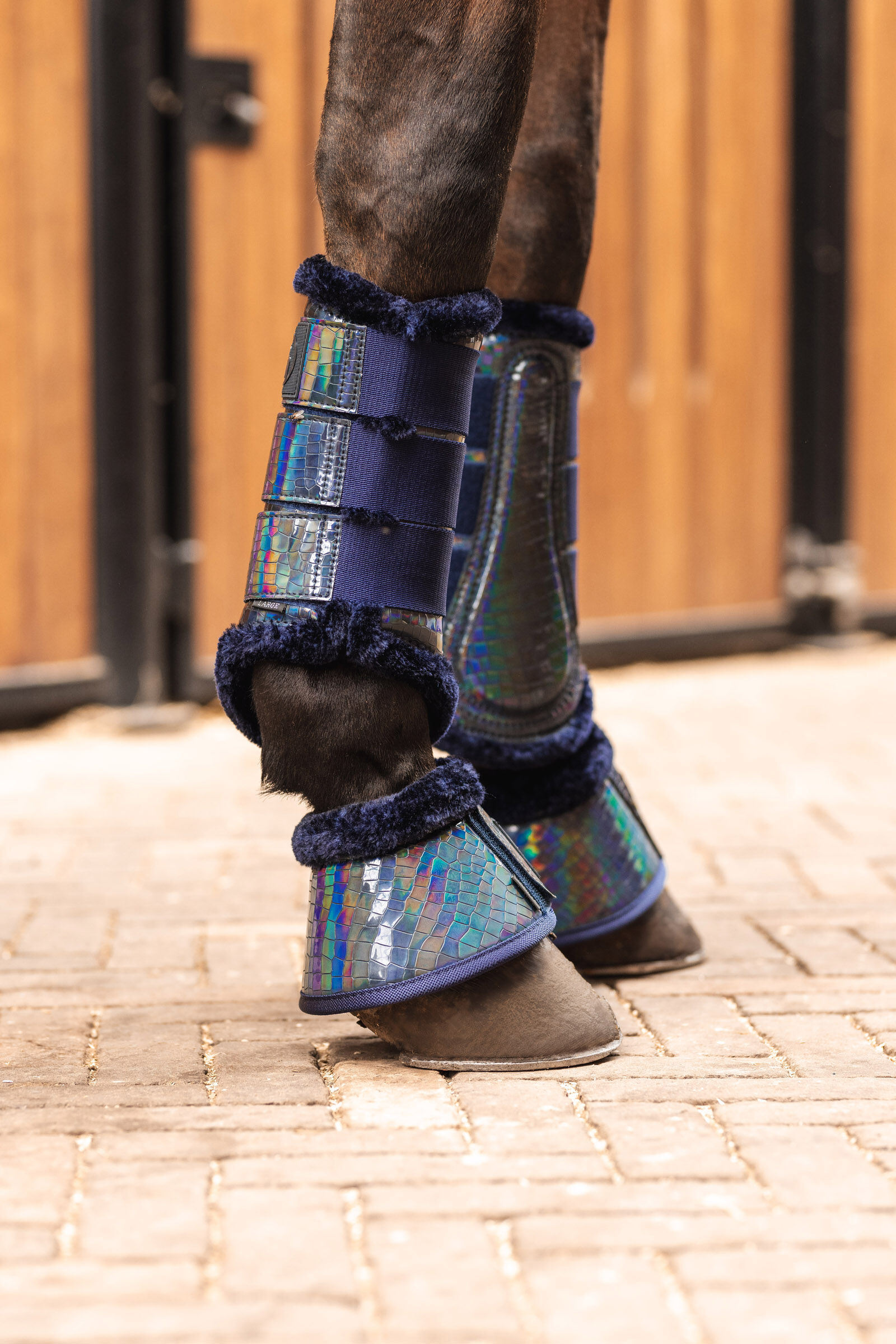 Horze brushing deals boots