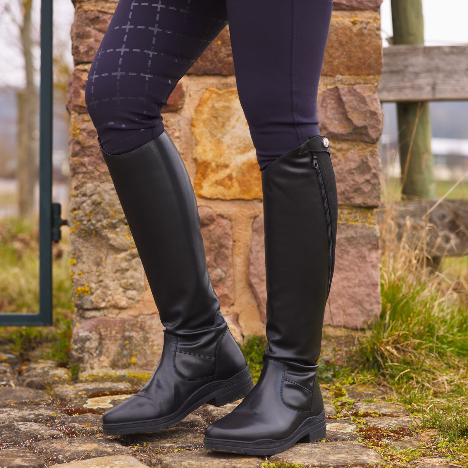 Womens black hot sale riding boots