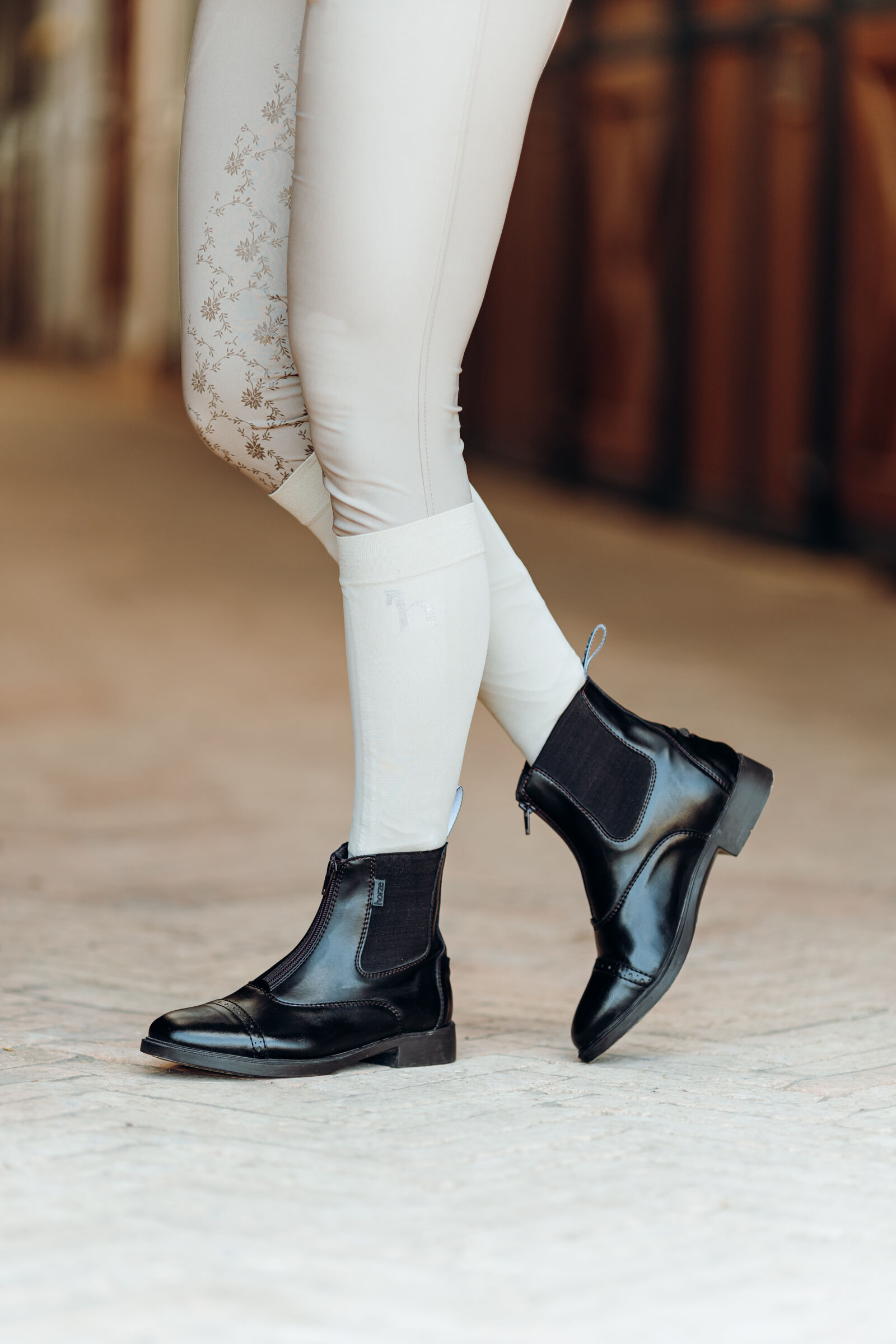 Front zip boots best sale womens
