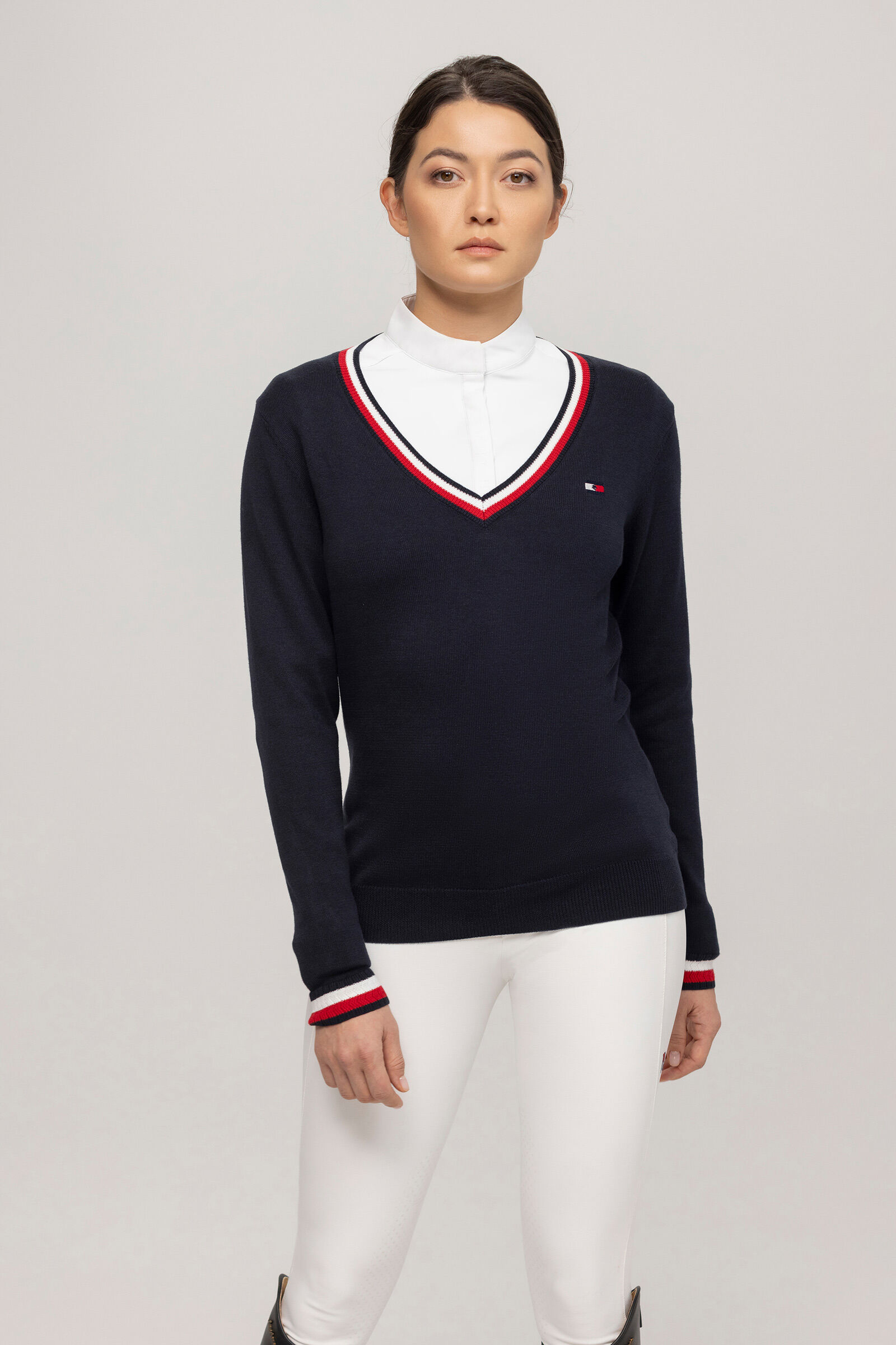Buy Tommy Hilfiger Equestrian Indiana Women s V neck Sweater horze.eu