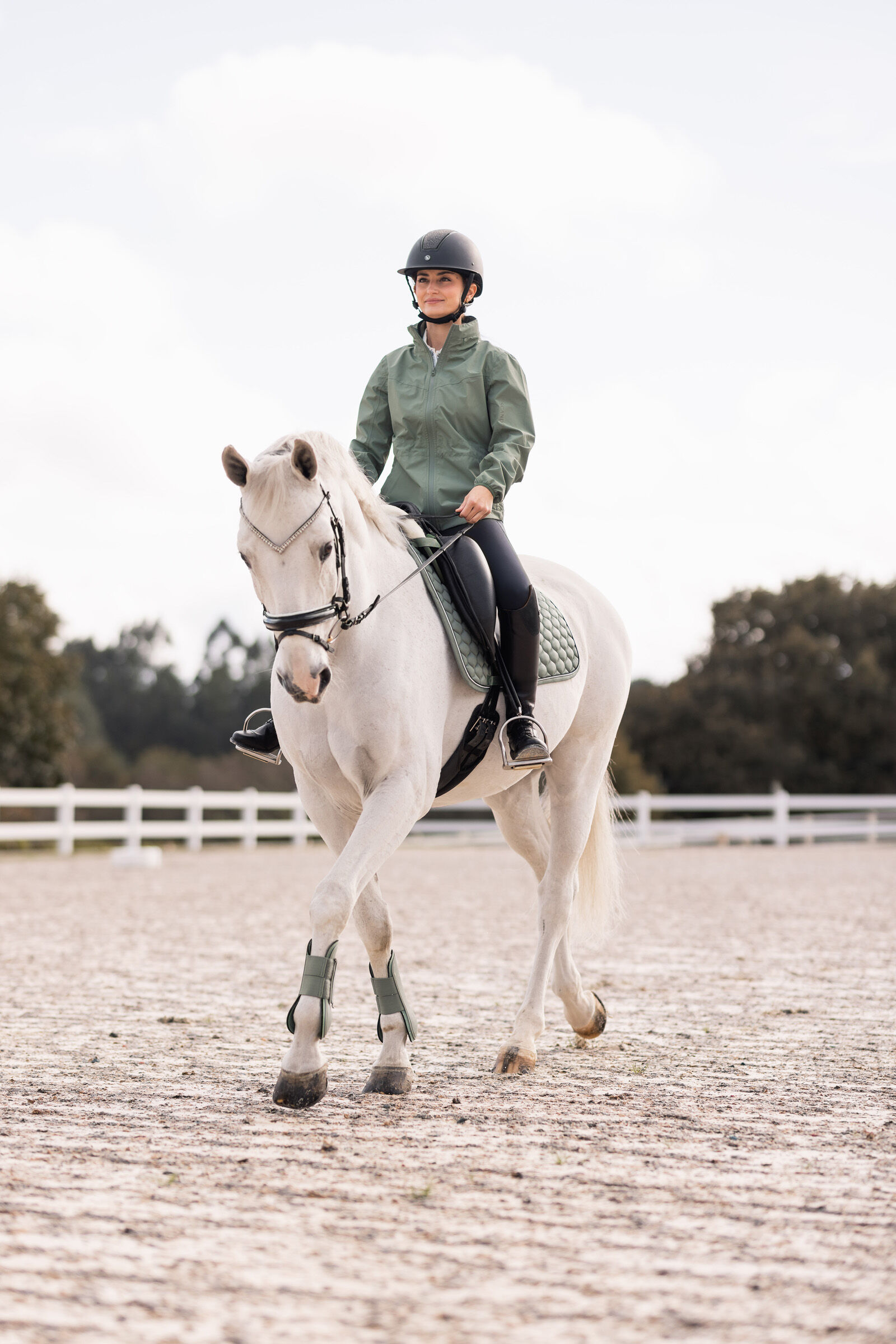 Lightweight waterproof horse riding jacket online