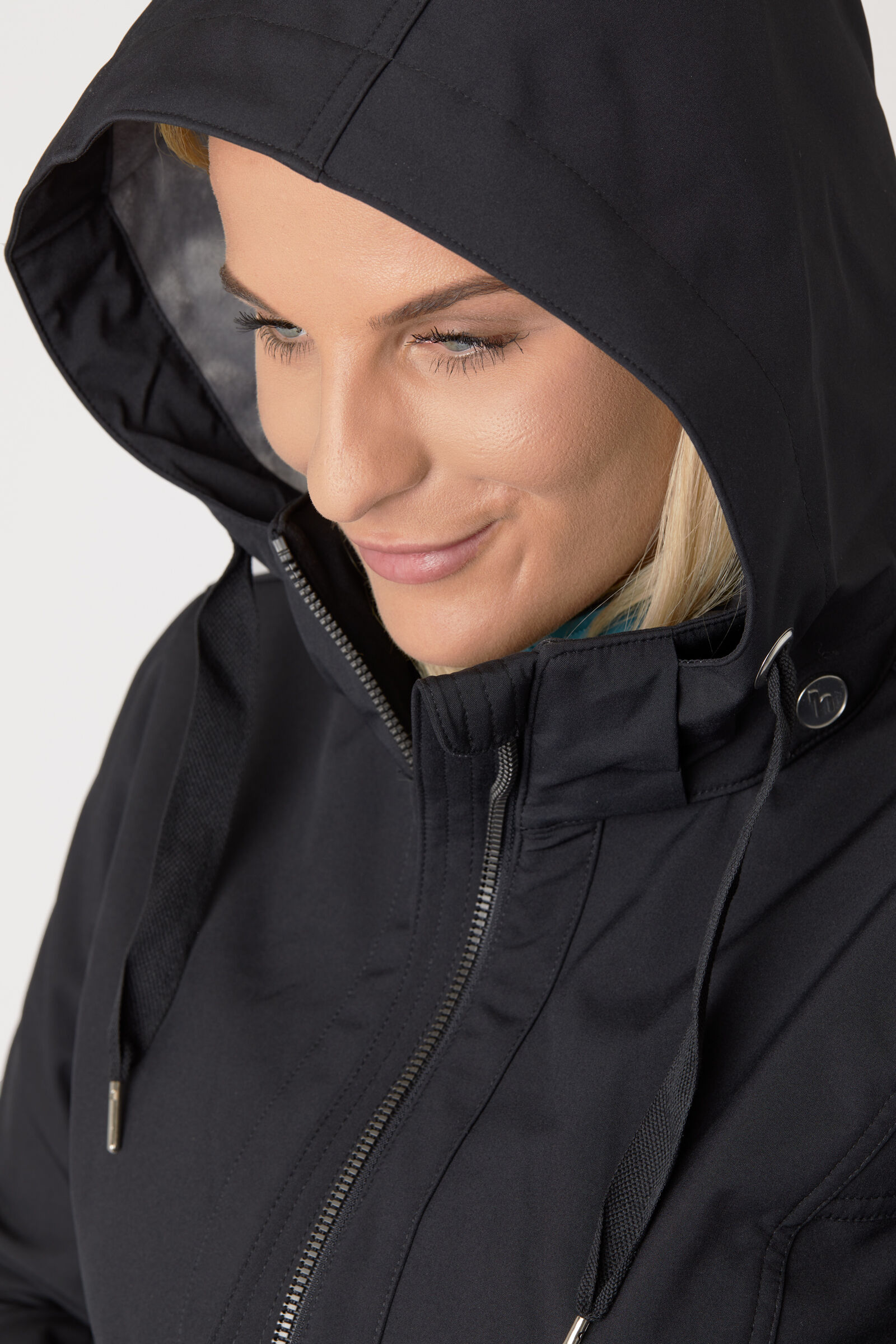 Horze hotsell softshell jacket