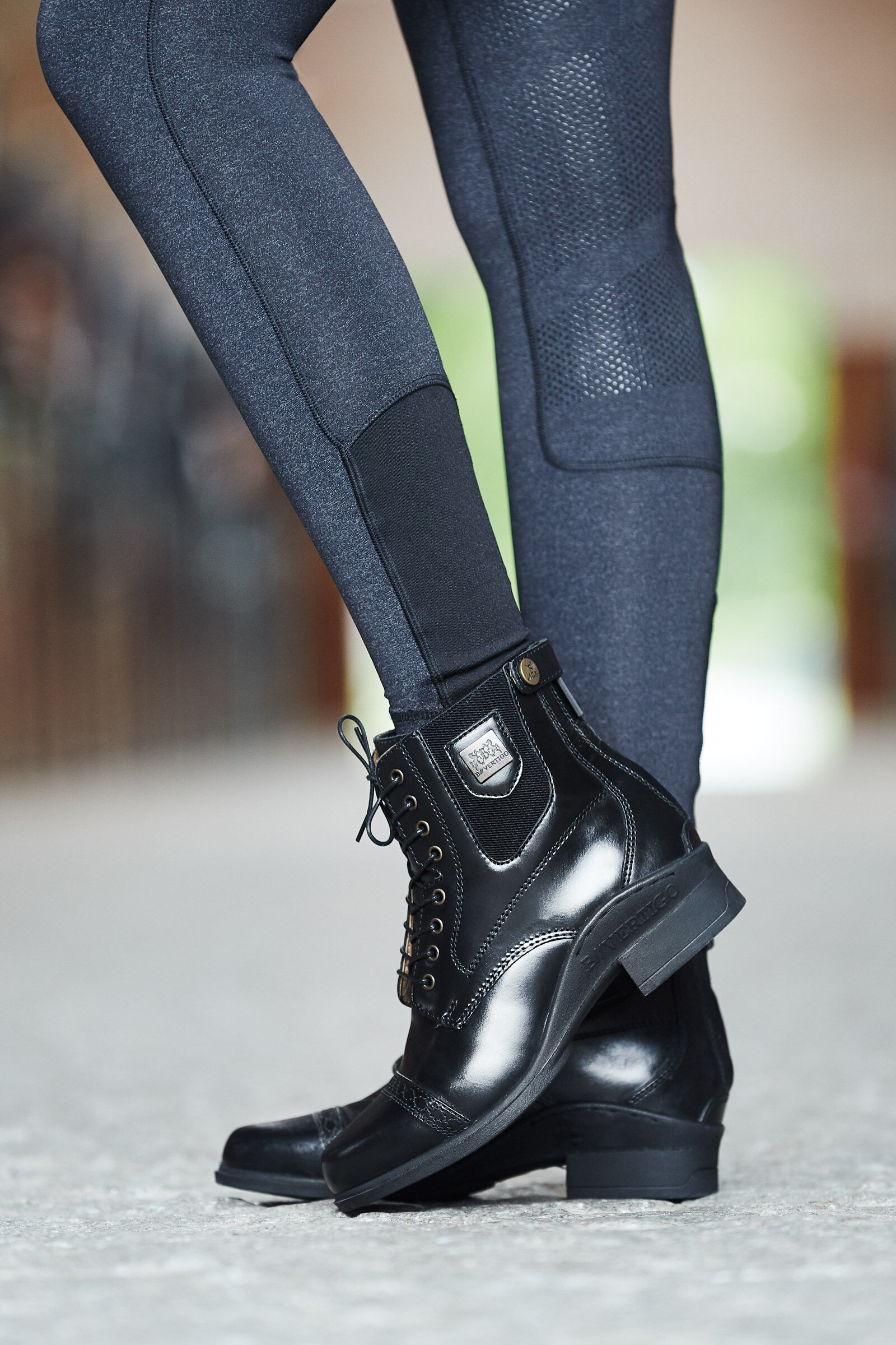 Front best sale lace boots