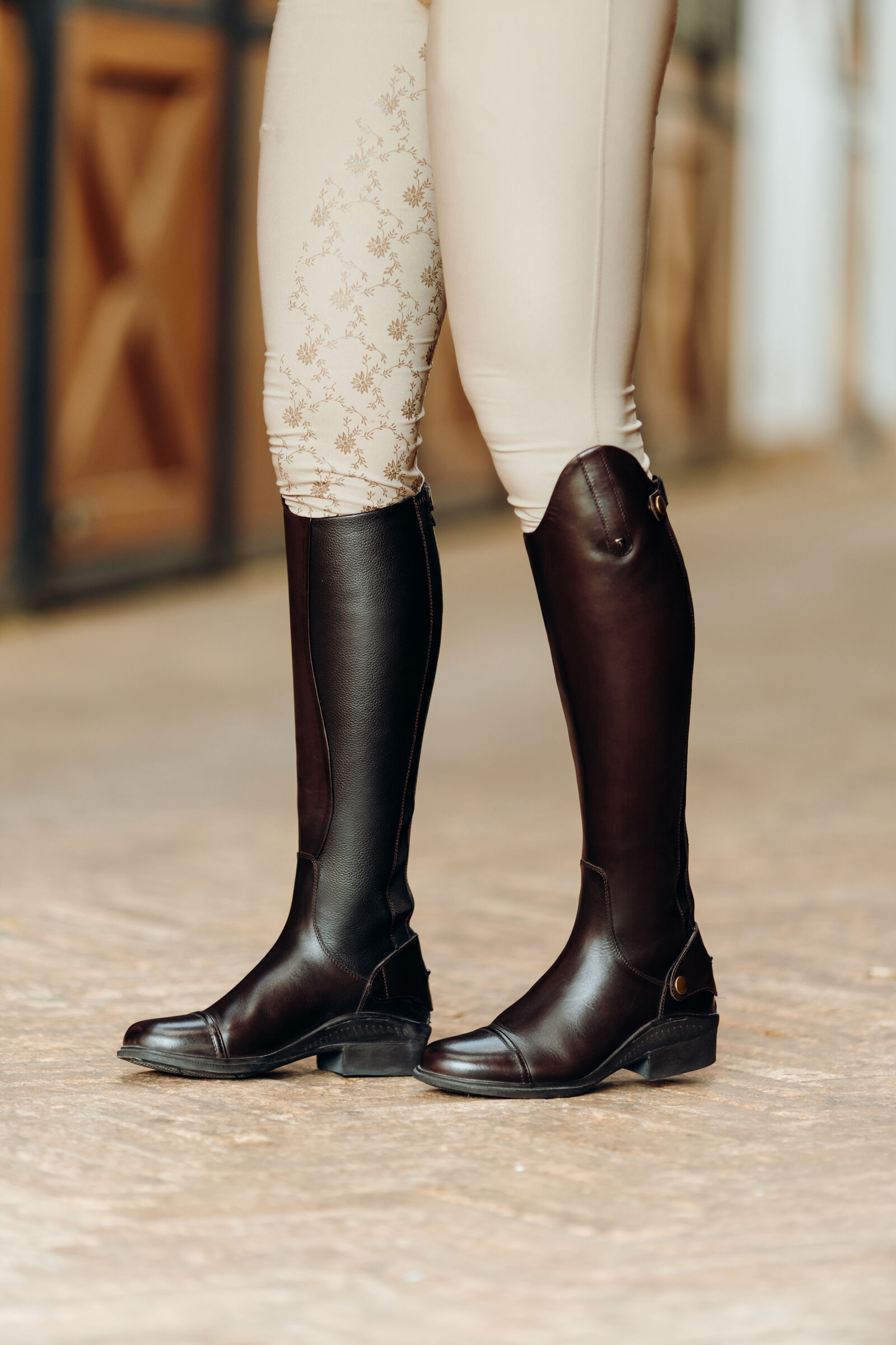 Tall Leather Womens Boots Online | bellvalefarms.com