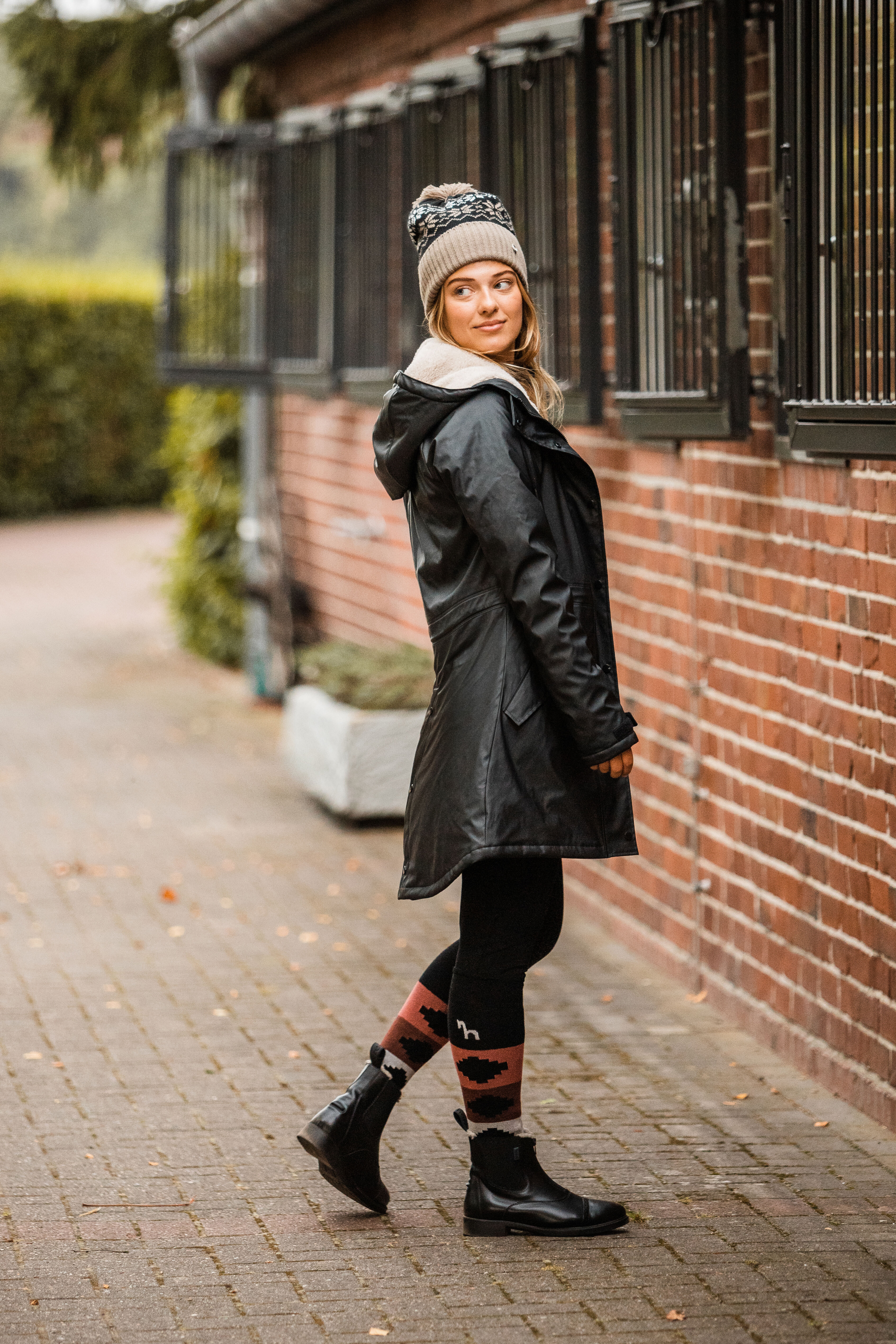Buy Horze Dania Women s Winter Raincoat with Fleece Lining horze.eu